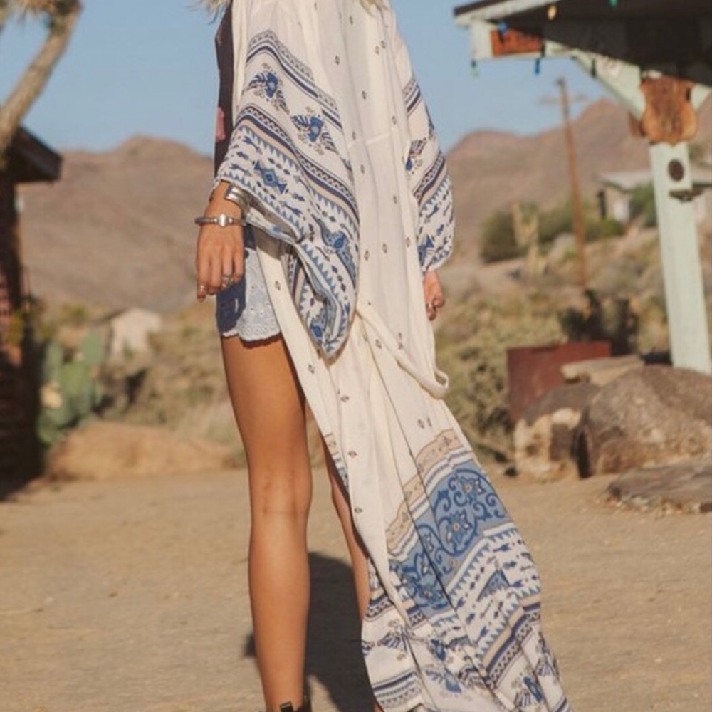 FOUND Long Thunderbird Kimono